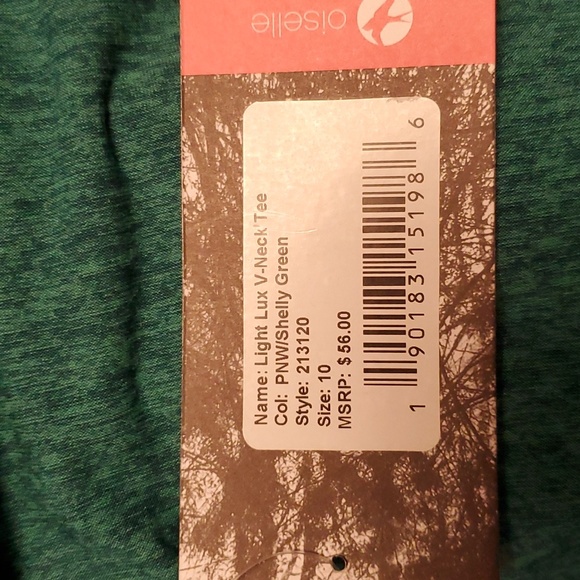 Oiselle, NWT,  v neck athletic shirt, - Picture 4 of 4